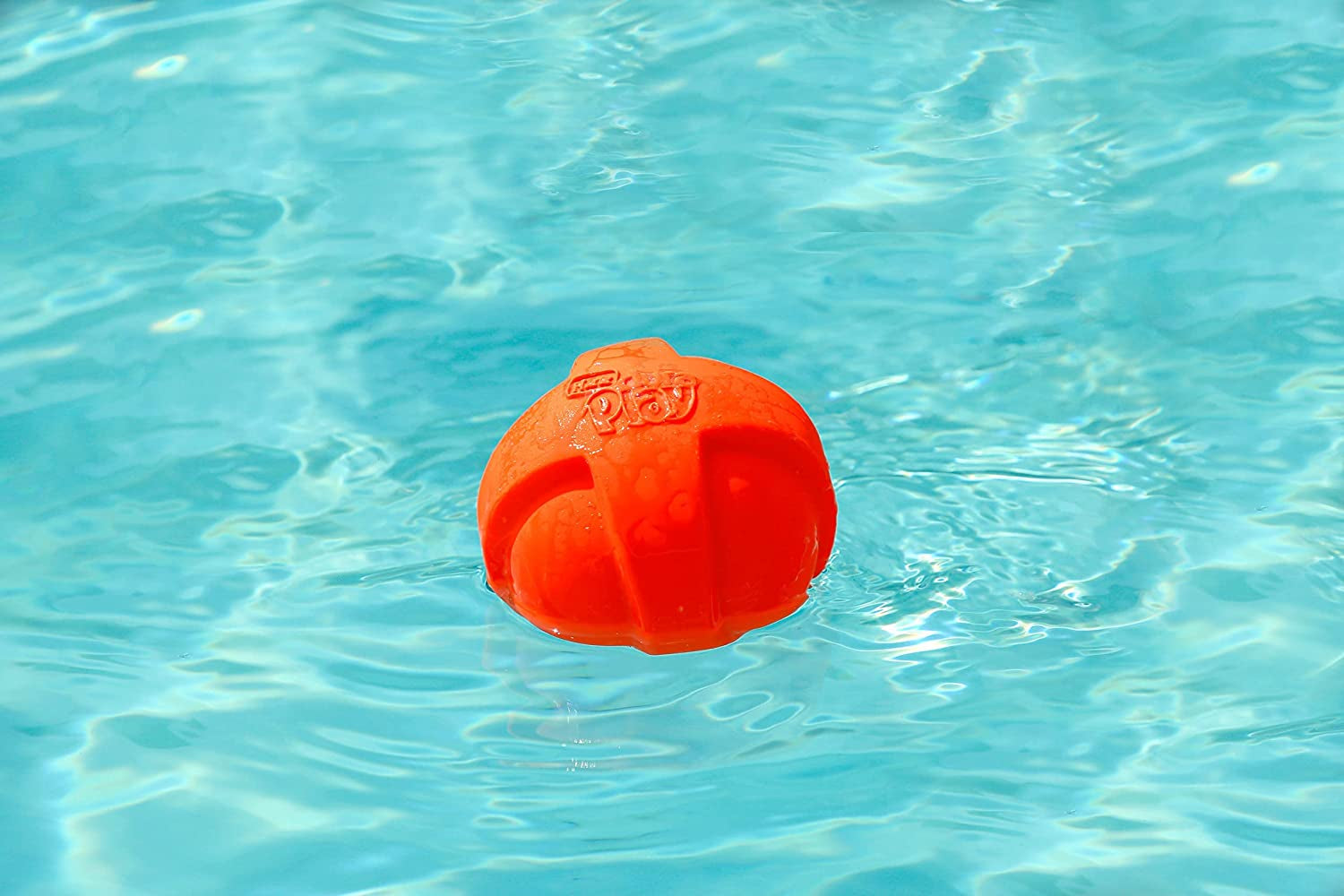 Hartz Dura Play 3-Pack Squeak Ball Toy for Small Breeds: Bacon Scented